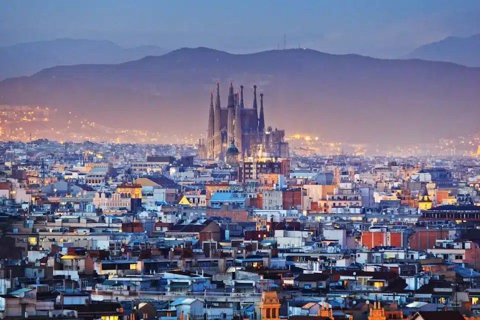 Barcelona City Pass 2026 - Penawaran Online Terbaik
