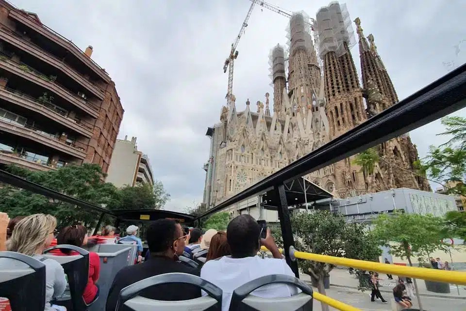 Barcelona City Pass 2026 - Penawaran Online Terbaik