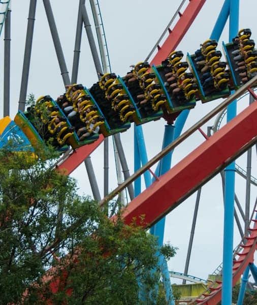 Dragon Khan Roller Coaster