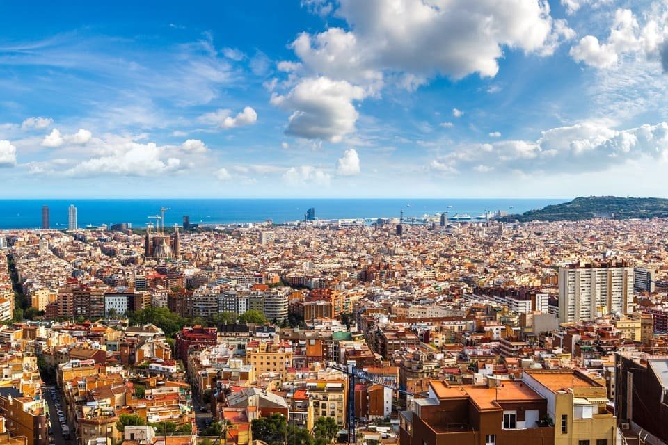 Tur Gaudi Terbaik Barcelona 2026